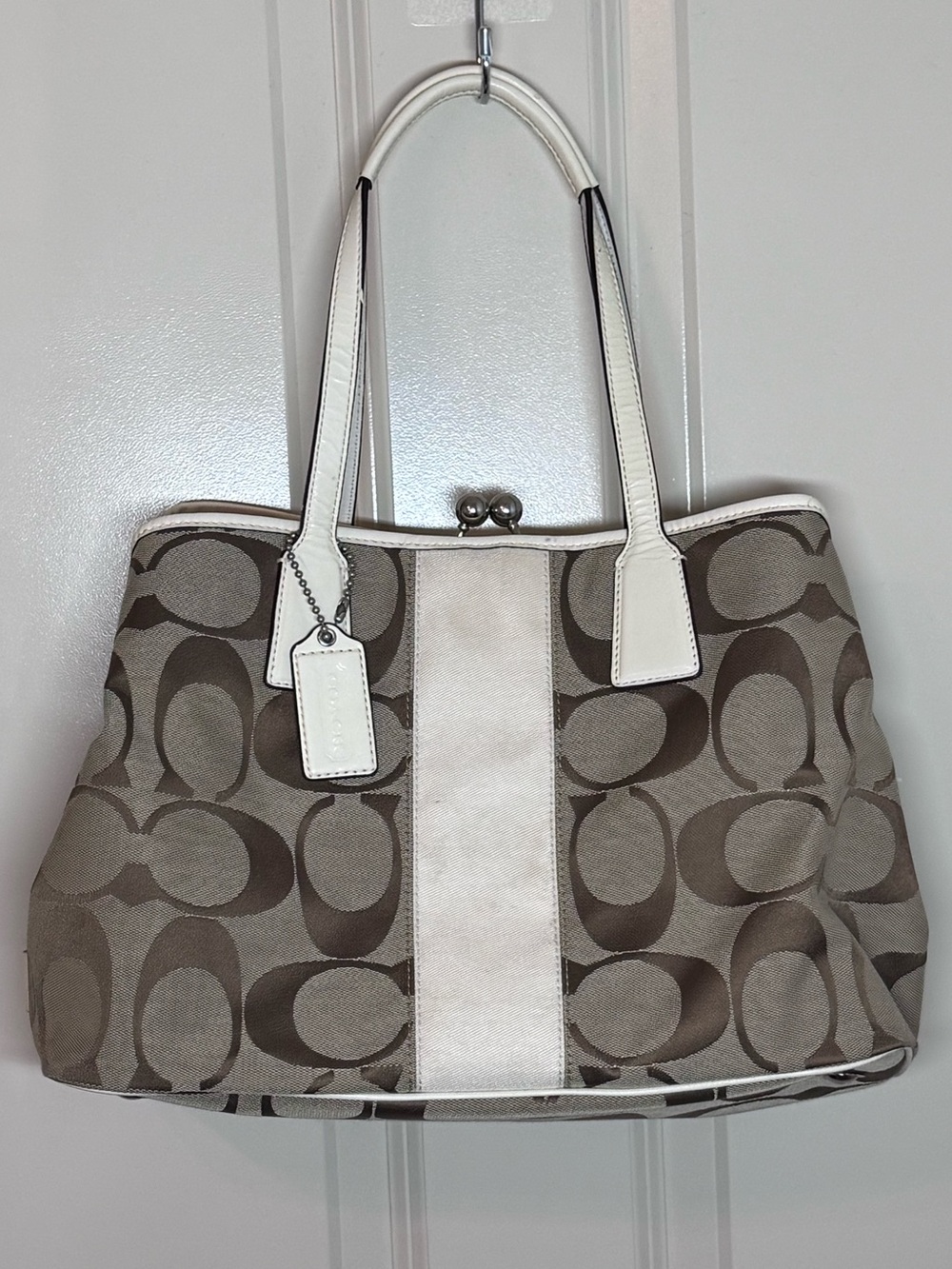 Coach Signature Canvas Tote in Khaki and Chalk